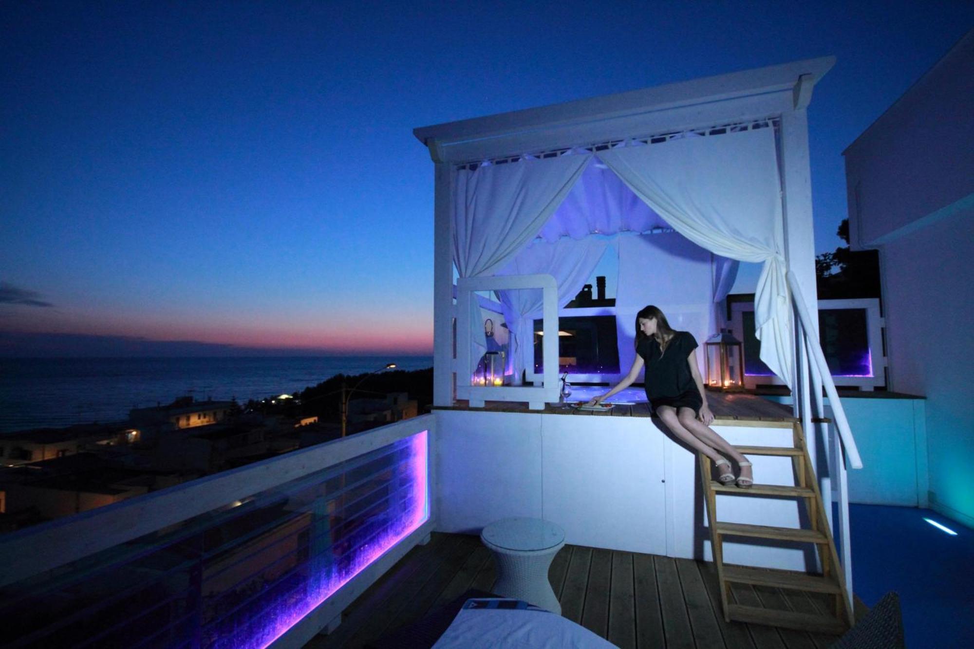 Hotel Miramare Gallipoli Εξωτερικό φωτογραφία