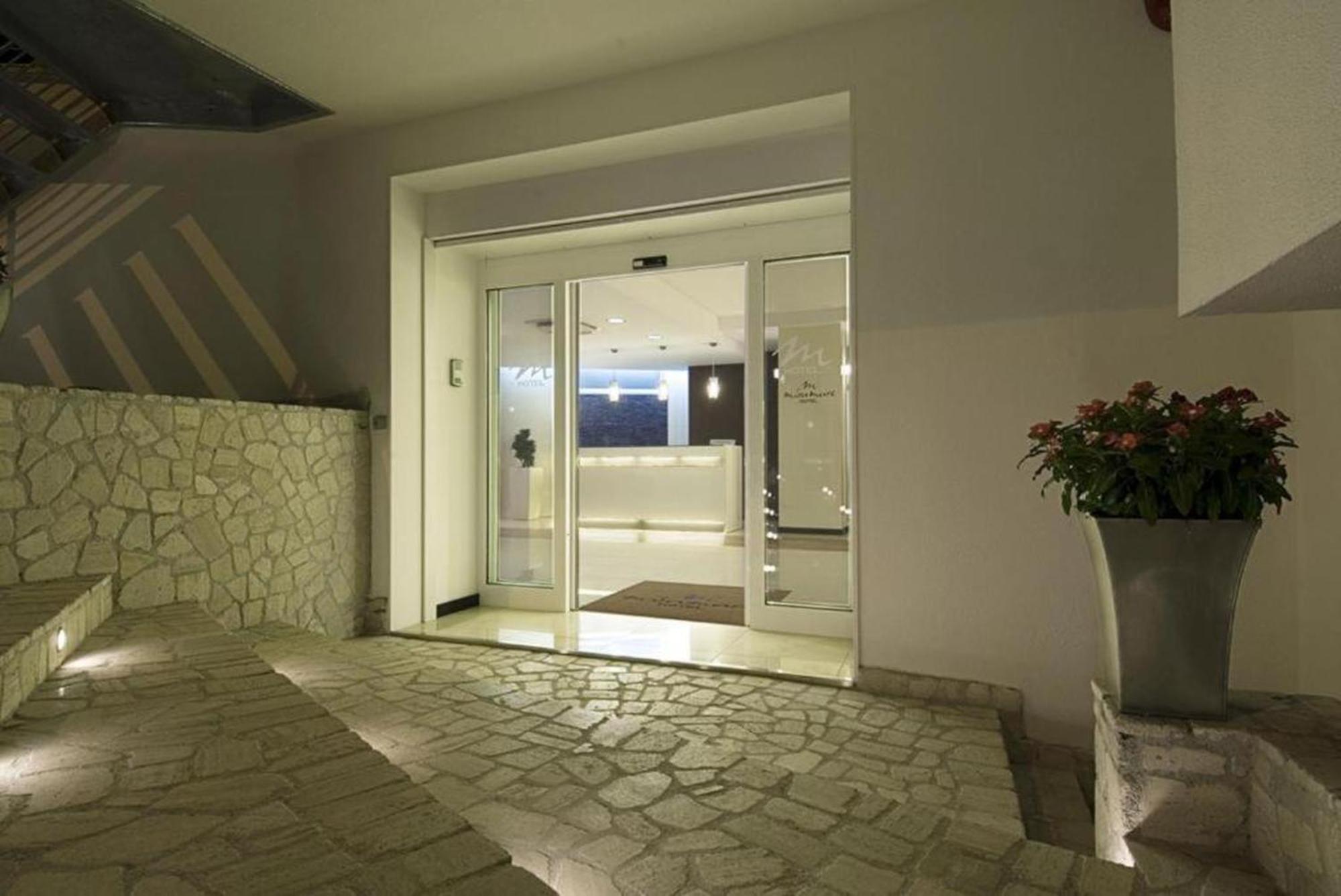 Hotel Miramare Gallipoli Εξωτερικό φωτογραφία
