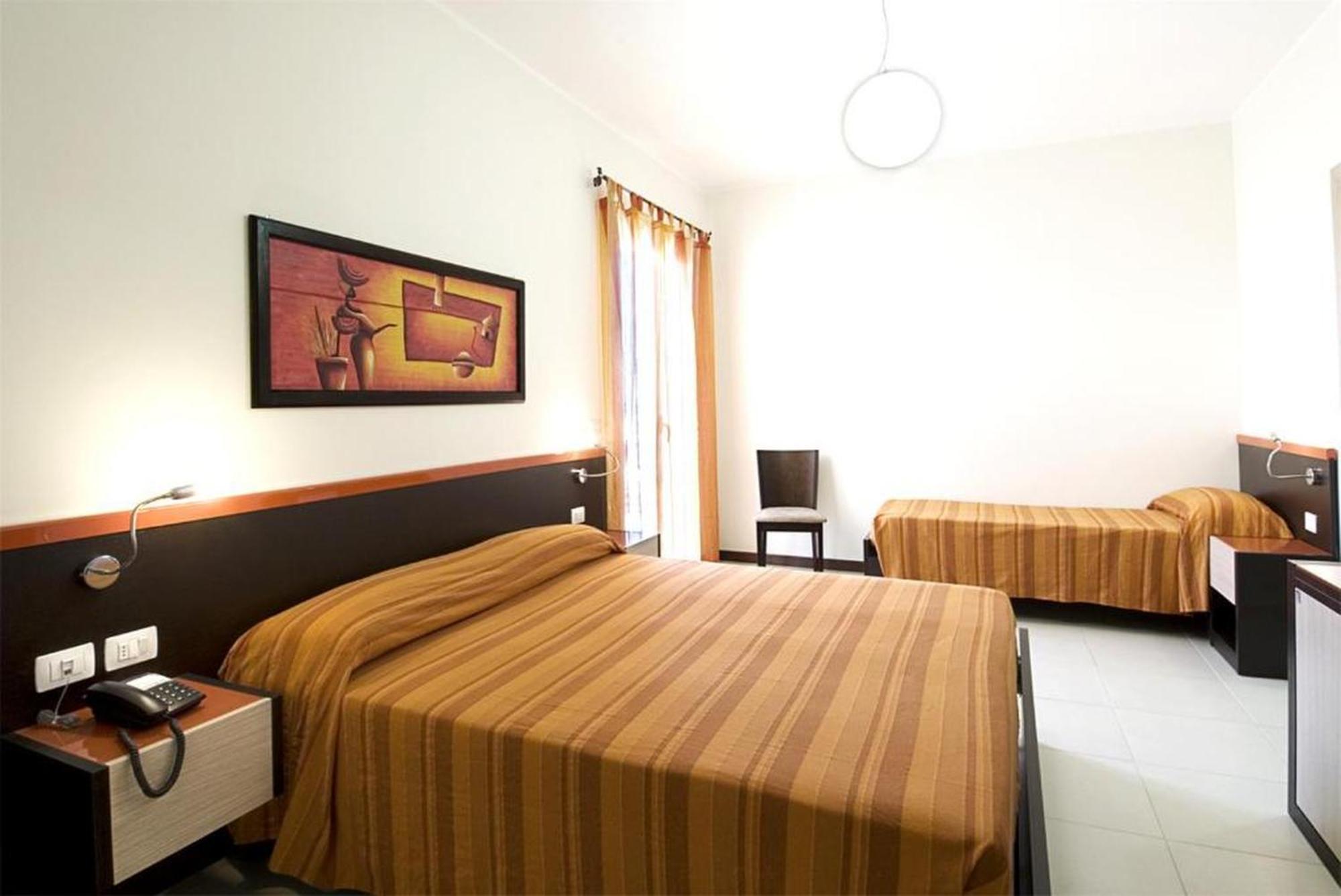 Hotel Miramare Gallipoli Εξωτερικό φωτογραφία