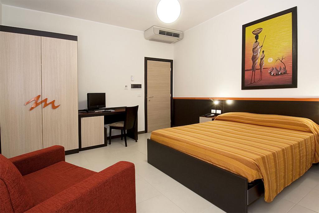 Hotel Miramare Gallipoli Εξωτερικό φωτογραφία